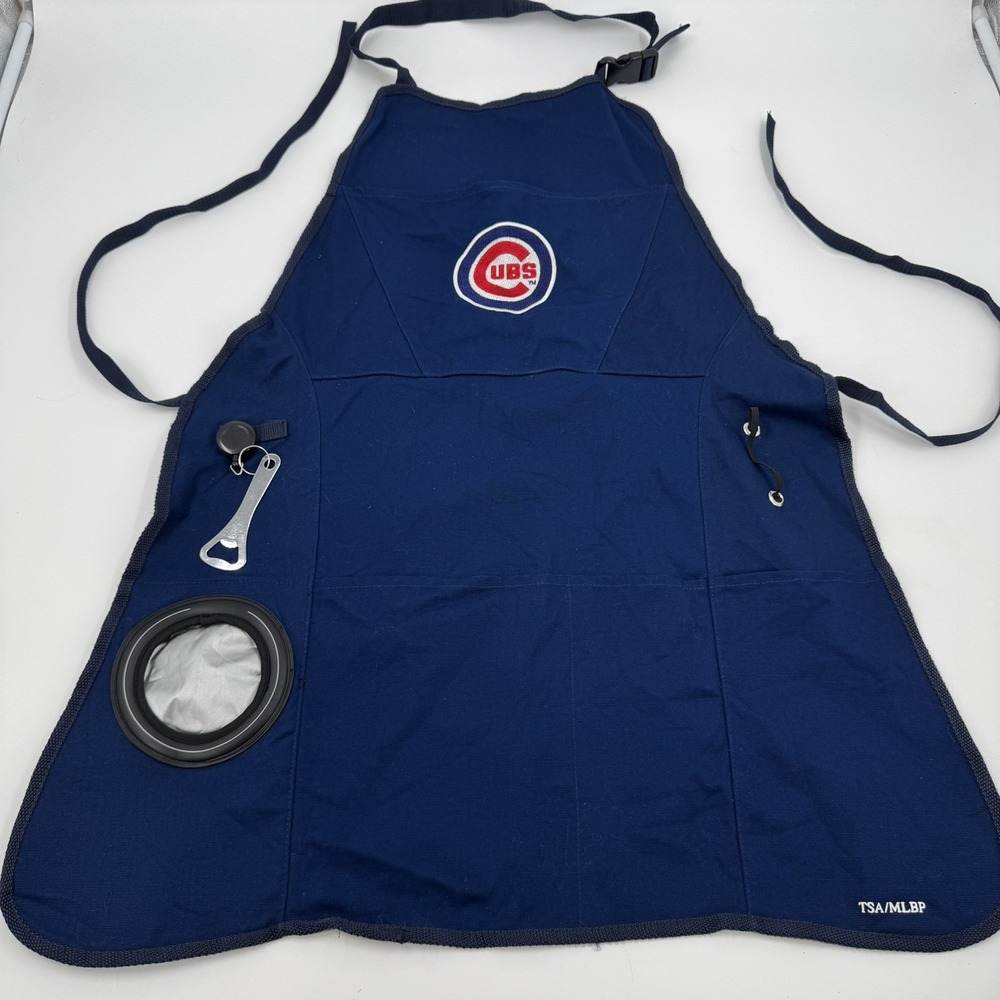 Chicago Cubs Four Pocket‎ Grilling Apron Good Used Condition